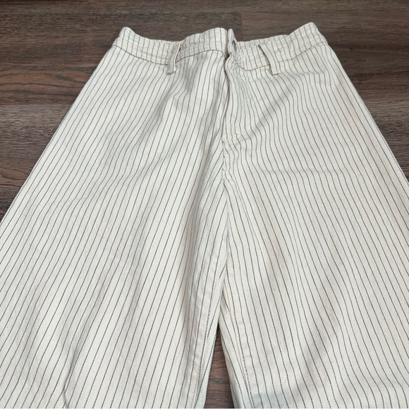 Universal Thread High-Rise Sailor Wide Leg Ankle Jeans - Cream Striped 6 - Picture 3 of 10